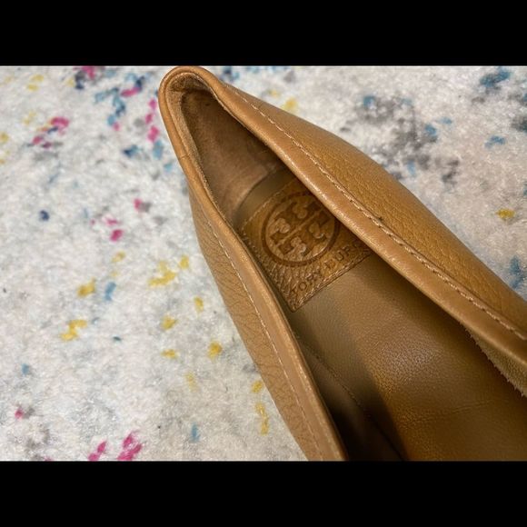Tory Burch Royal Tan Box In Clines
Ballet Tumbled Leather Flats Sz 10.5 - Picture 7 of 13
